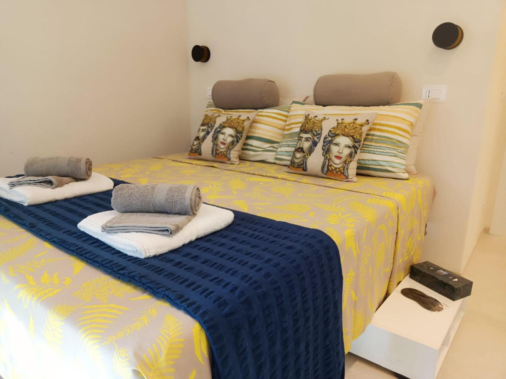 Acciana Rooms Модіка Екстер'єр фото