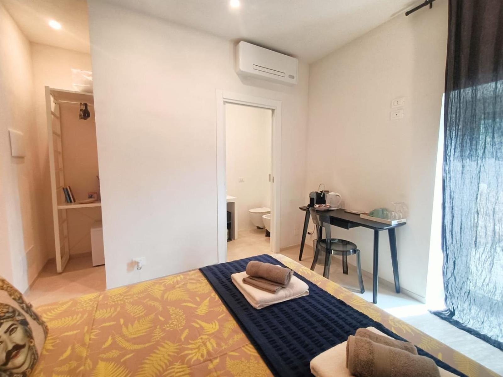 Acciana Rooms Модіка Екстер'єр фото
