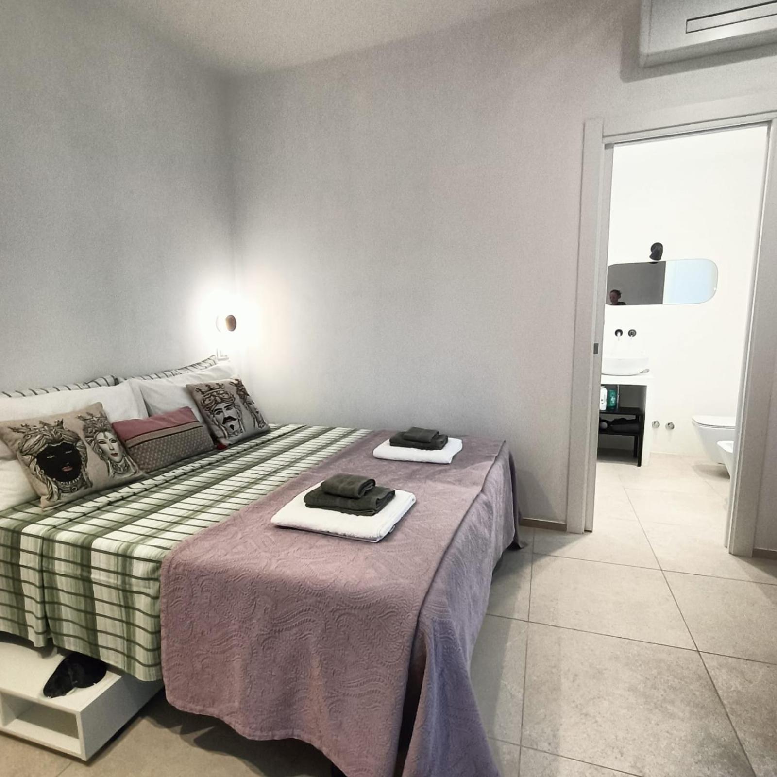 Acciana Rooms Модіка Екстер'єр фото