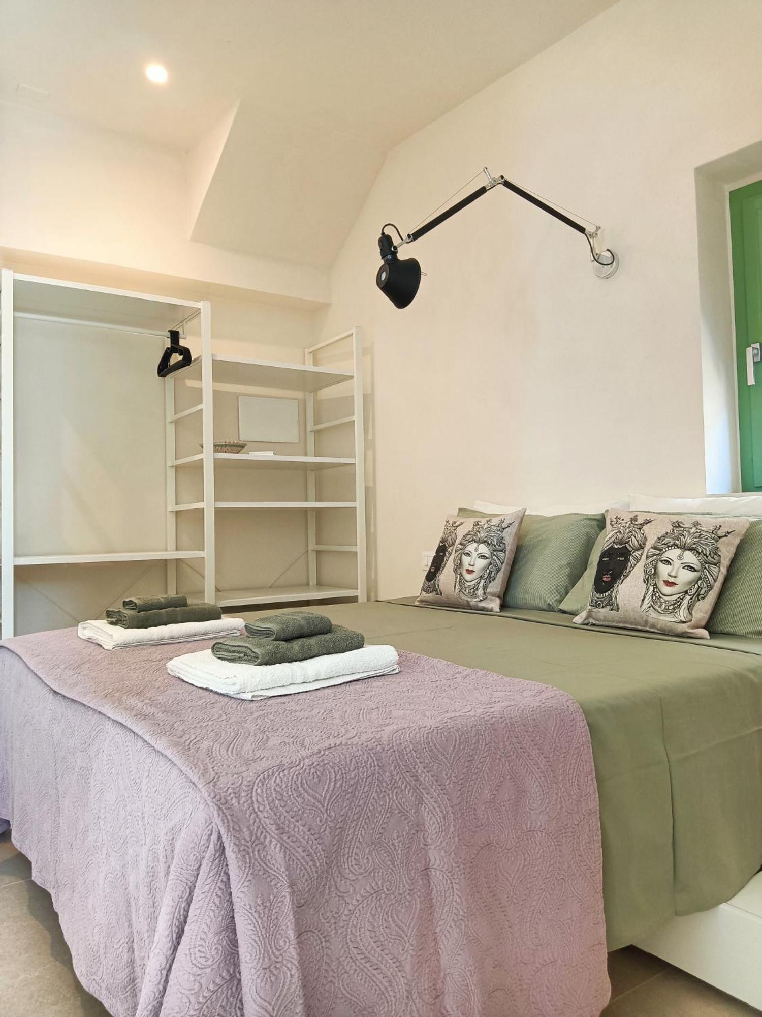 Acciana Rooms Модіка Екстер'єр фото