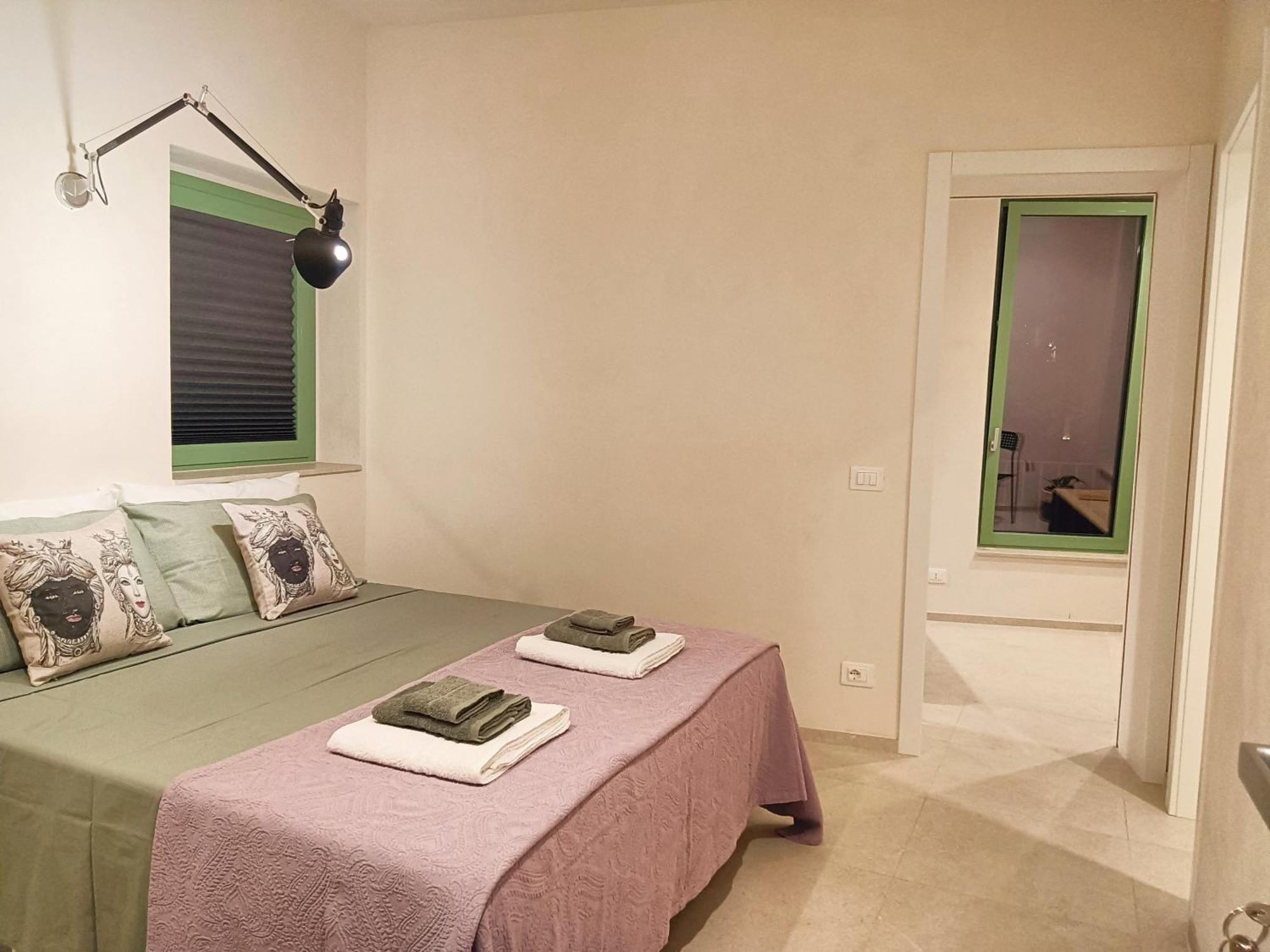 Acciana Rooms Модіка Екстер'єр фото